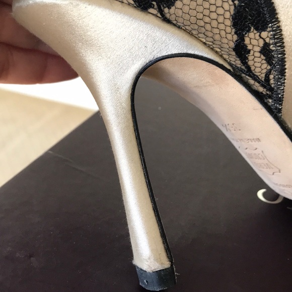 Jimmy Choo vintage nude satin black lace boots - Picture 7 of 12